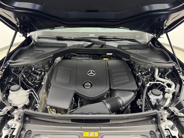 2026 Mercedes Benz GLC 300 4MATIC photo 8