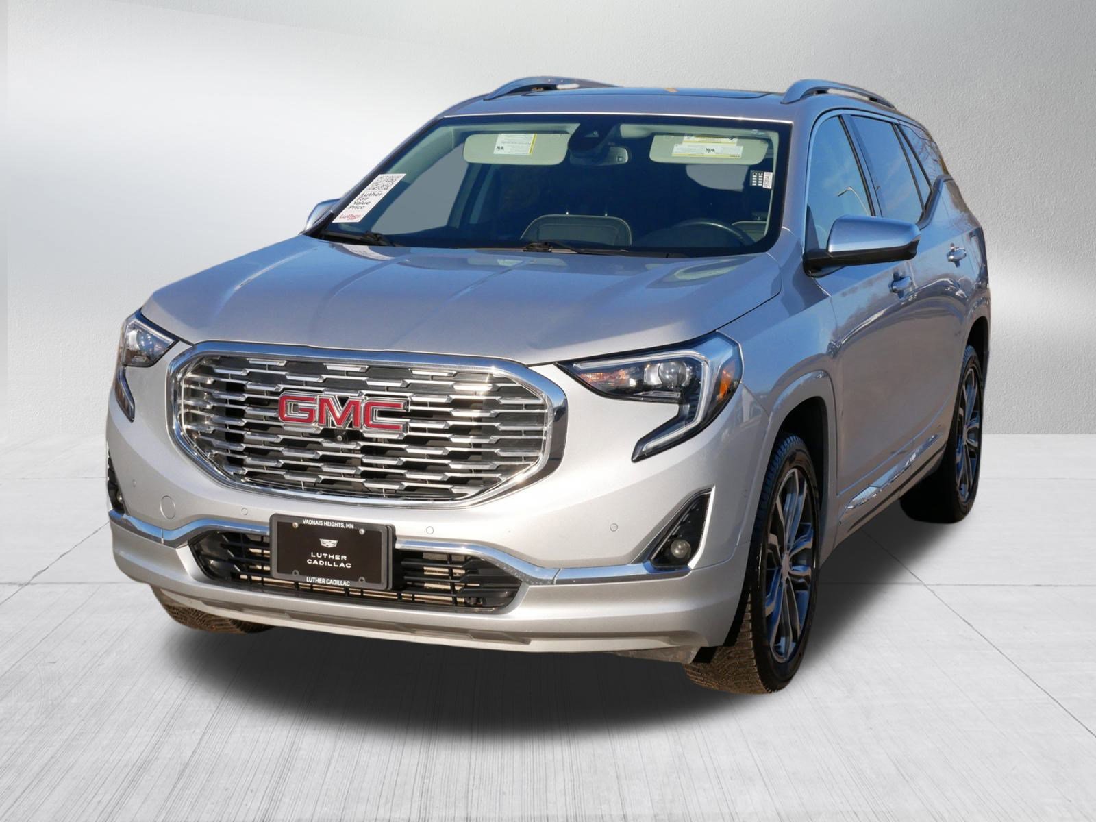 Used 2019 GMC Terrain Denali with VIN 3GKALXEX0KL220548 for sale in Vadnais Heights, Minnesota
