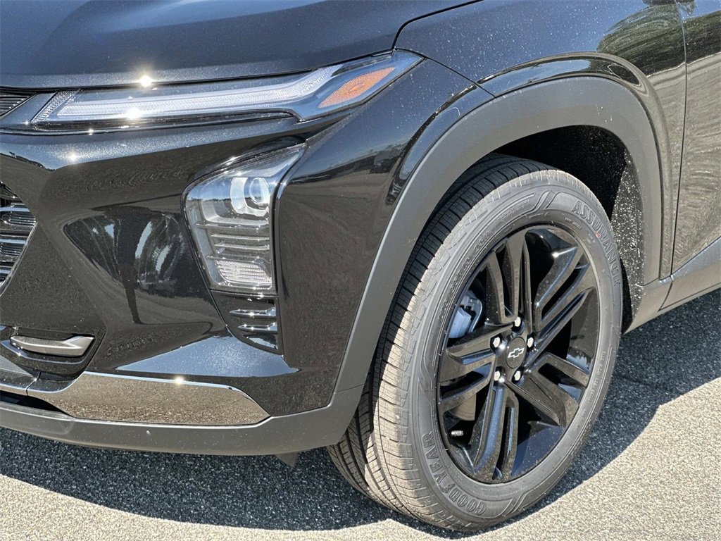 2025 Chevrolet Trax ACTIV photo 7