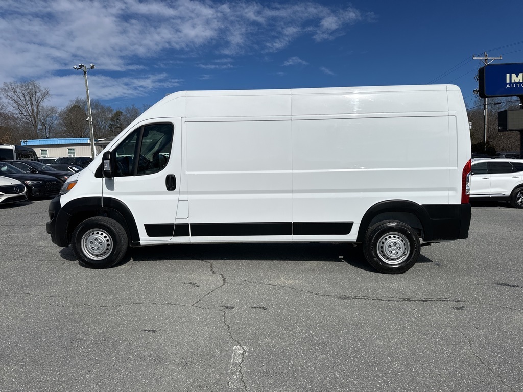 2024 Ram ProMaster 2500 photo 2