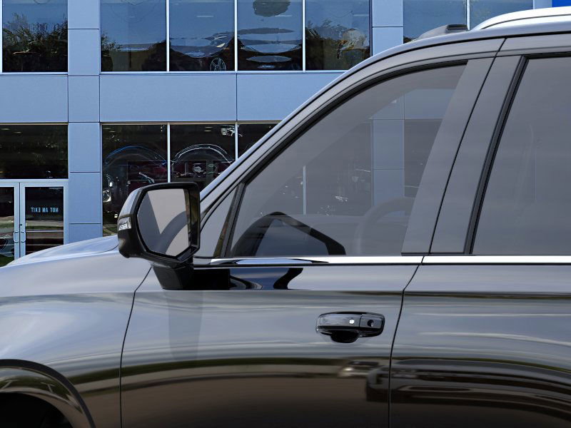 2025 Chevrolet Tahoe LT photo 12