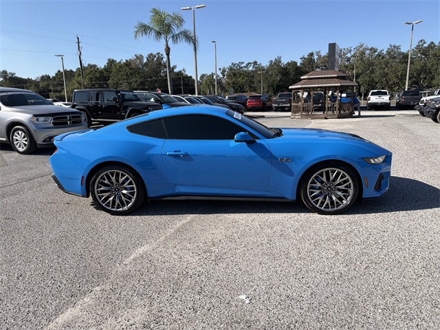2024 Ford Mustang GT Premium photo 2
