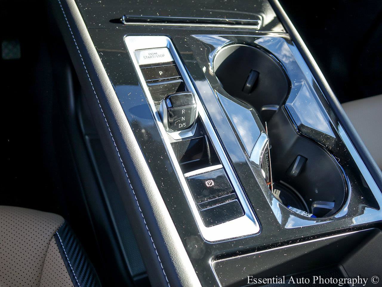 2025 VOLKSWAGEN ATLAS CROSS SPORT - Image 16