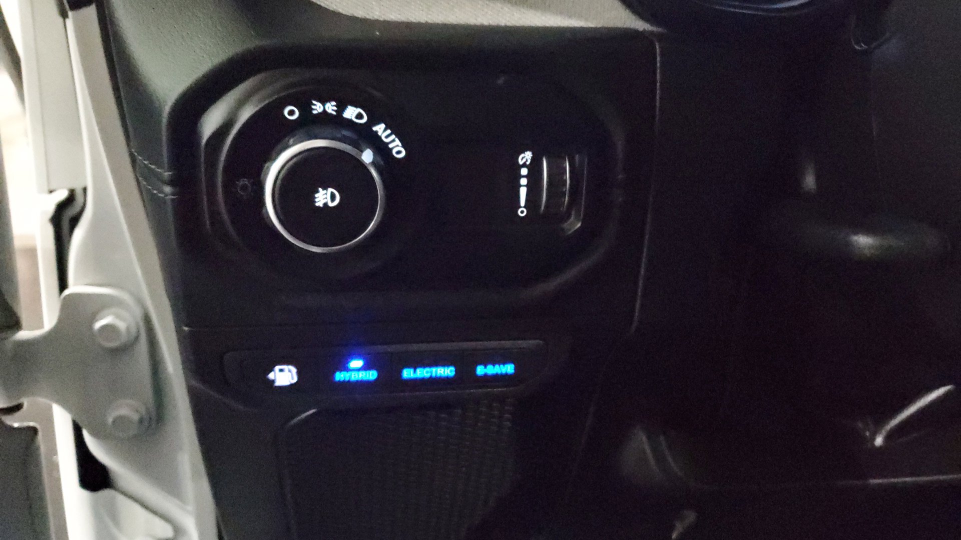 2024 Jeep Wrangler Sahara 4xe photo 21