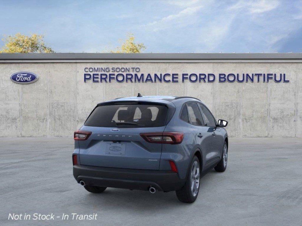 2026 Ford Escape ST-Line photo 3