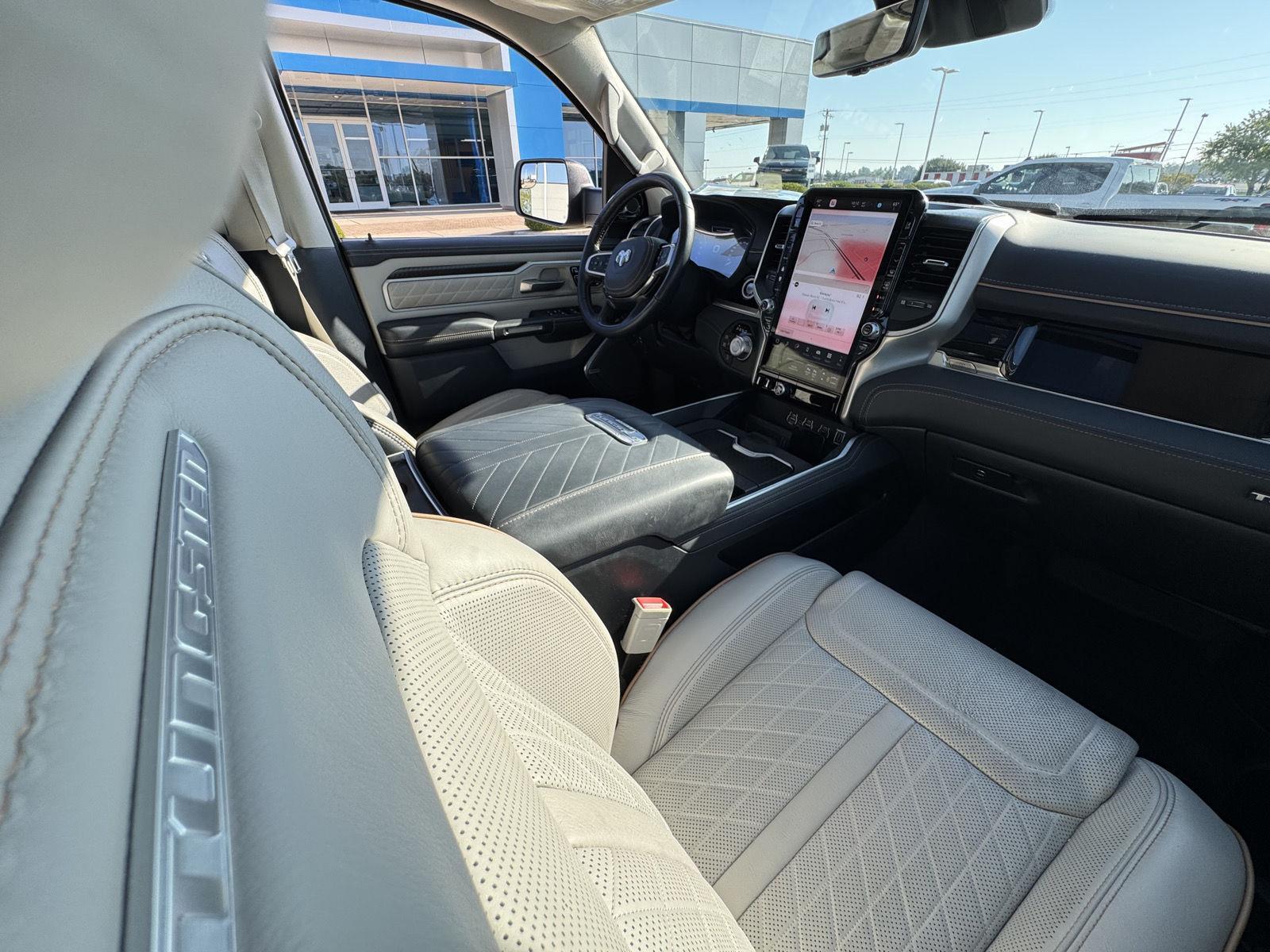 2025 Ram 1500 photo 40