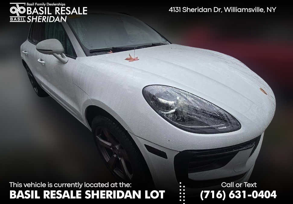 2023 Porsche Macan Base's photo