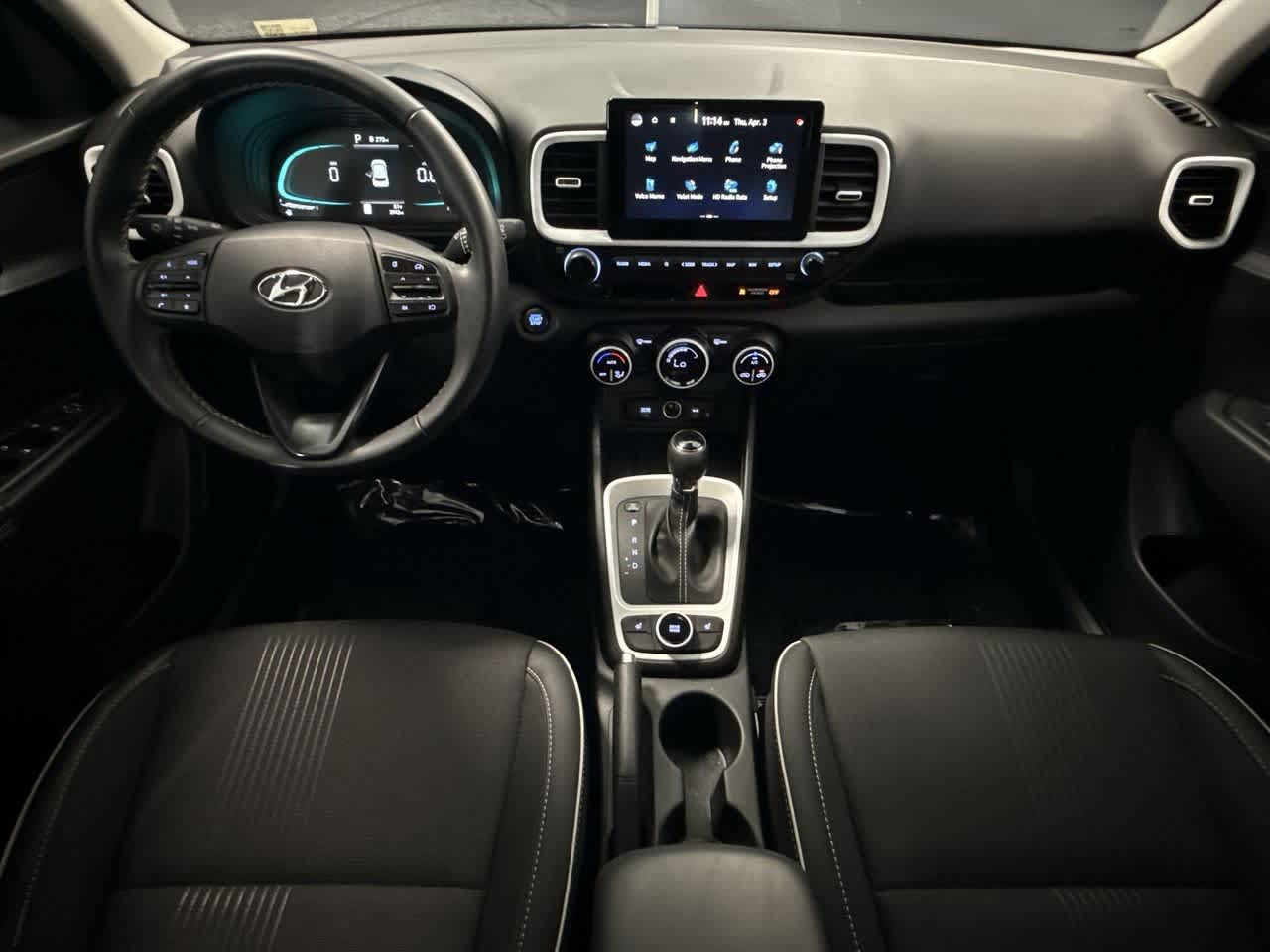 2024 Hyundai Venue Limited photo 26