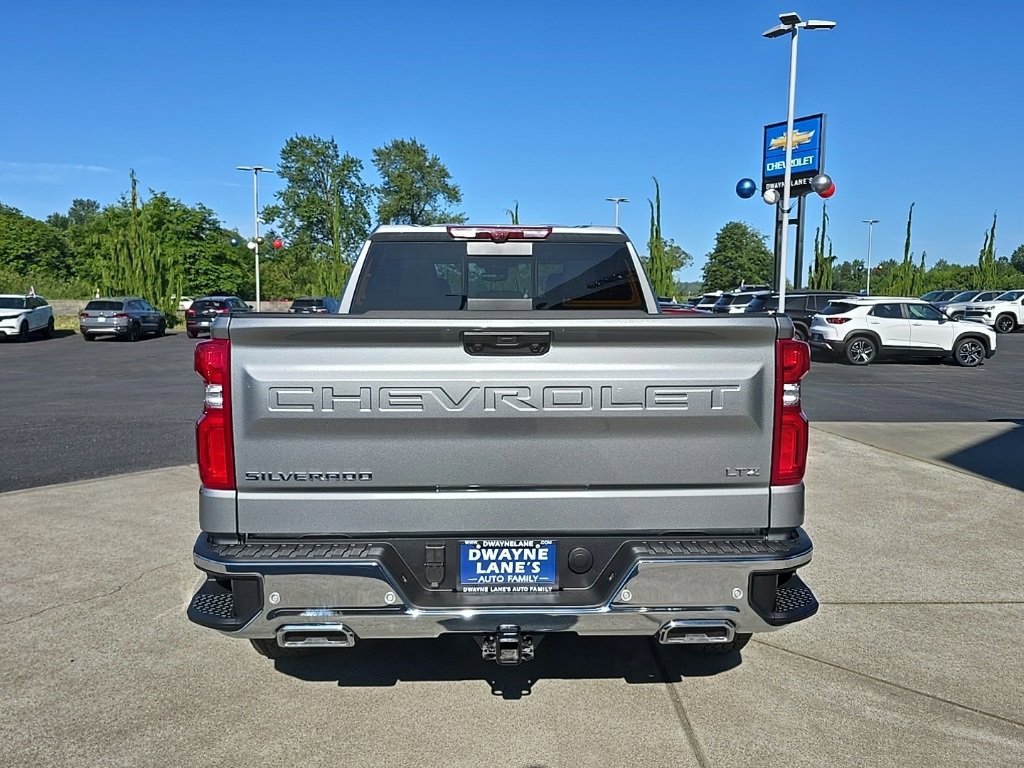 2025 Chevrolet Silverado 1500 LTZ photo 4