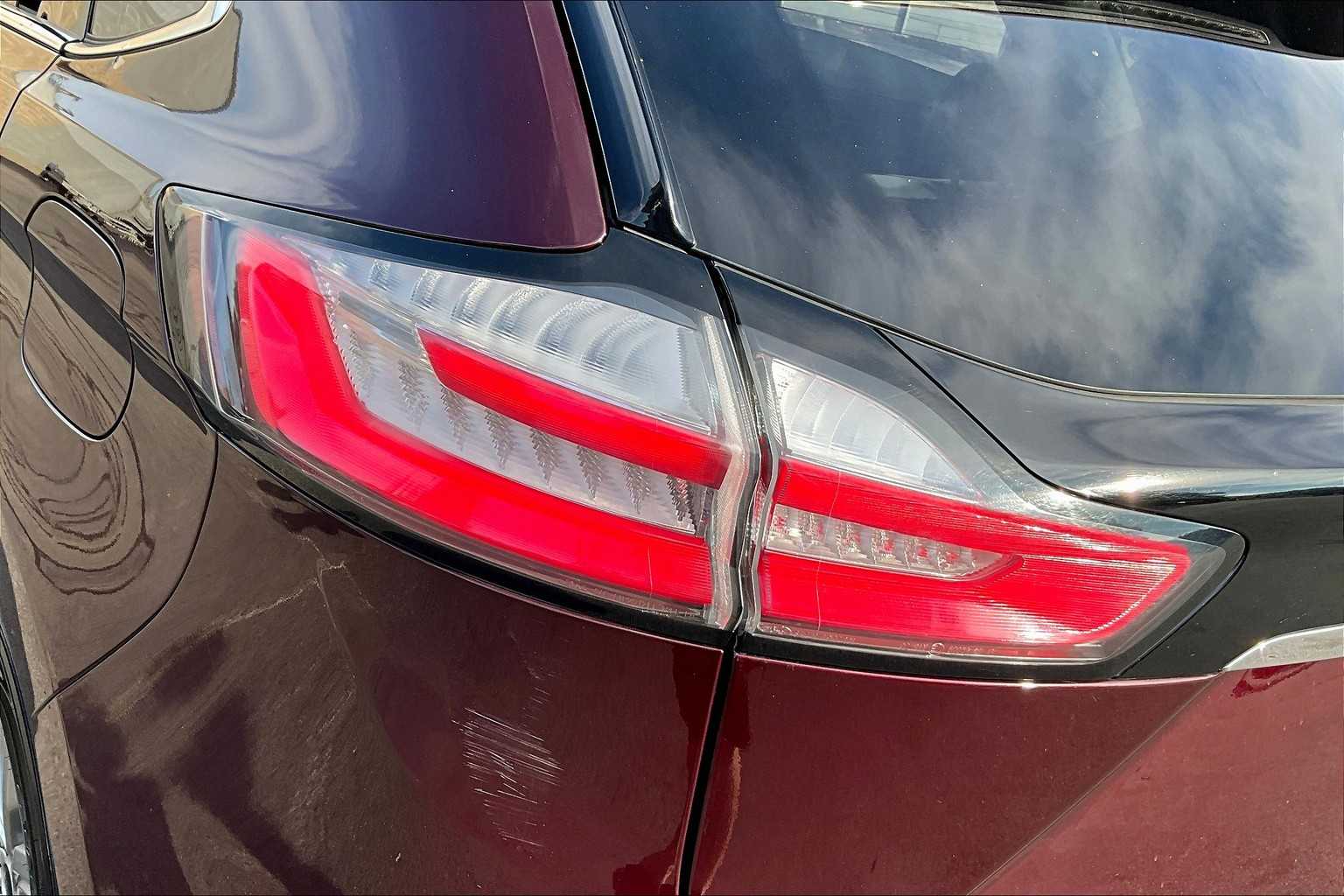 2019 Ford Edge Titanium photo 27