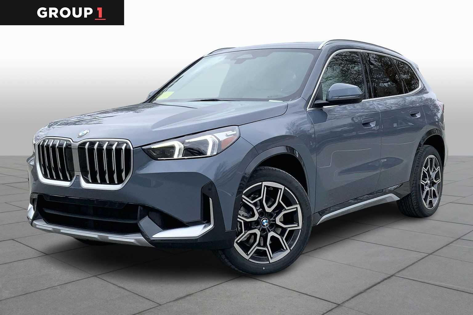 2026 BMW X1 28i's photo
