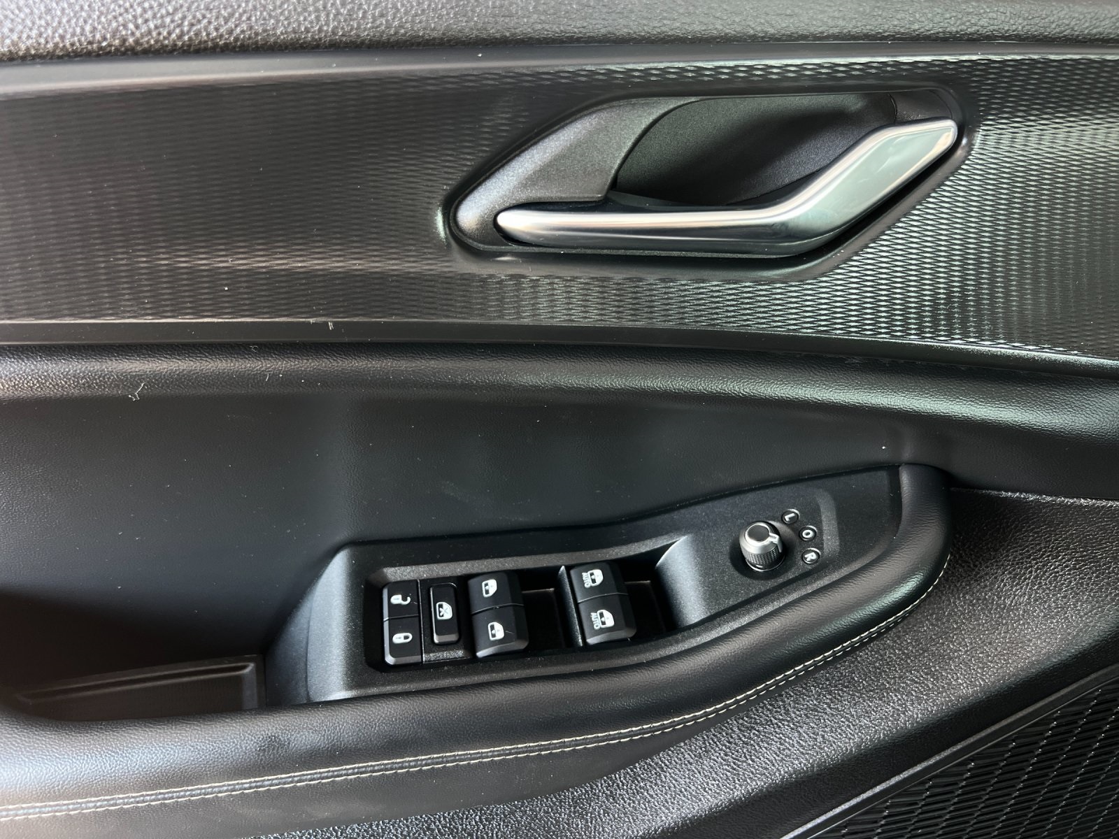 2024 Jeep Grand Cherokee Altitude X photo 10