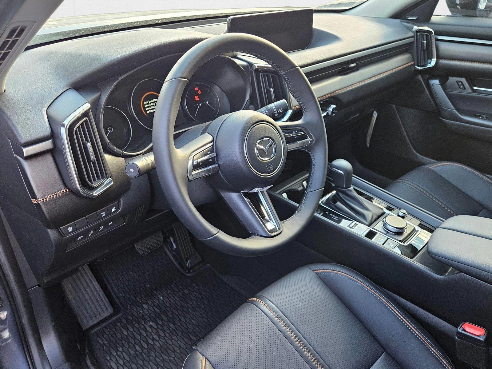 2025 Mazda CX-50 Premium Plus photo 3
