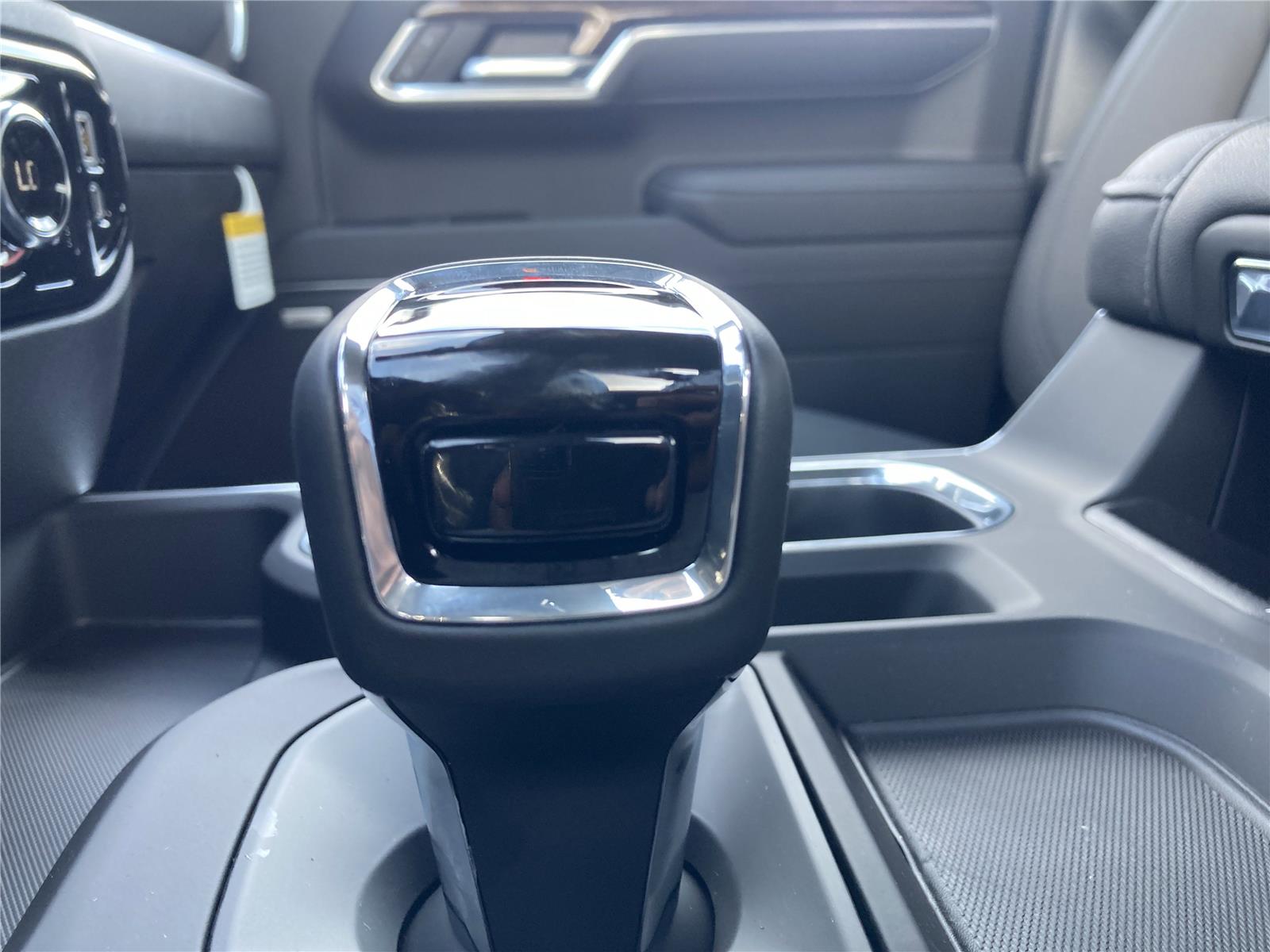 2026 Gmc Sierra 1500 Elevation photo 14