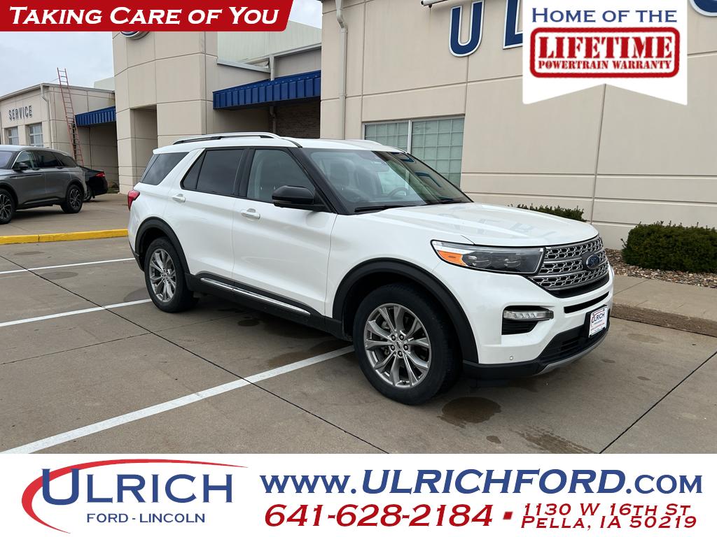 2022 Ford Explorer Limited's photo