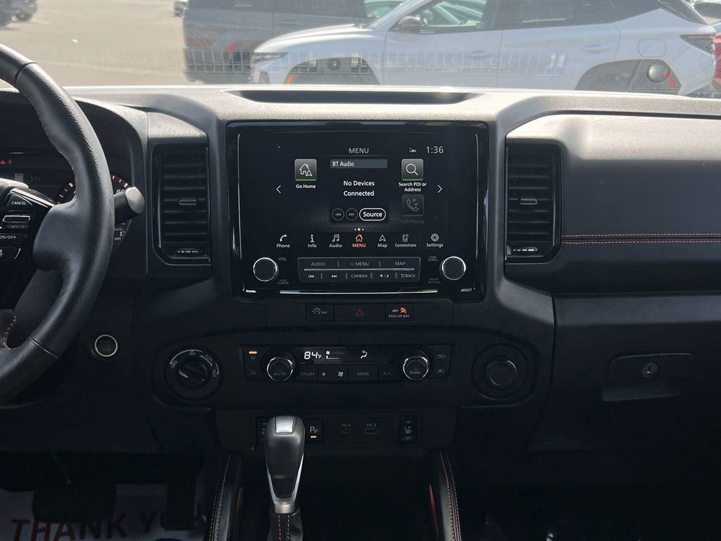 2024 Nissan Frontier PRO-4X photo 17