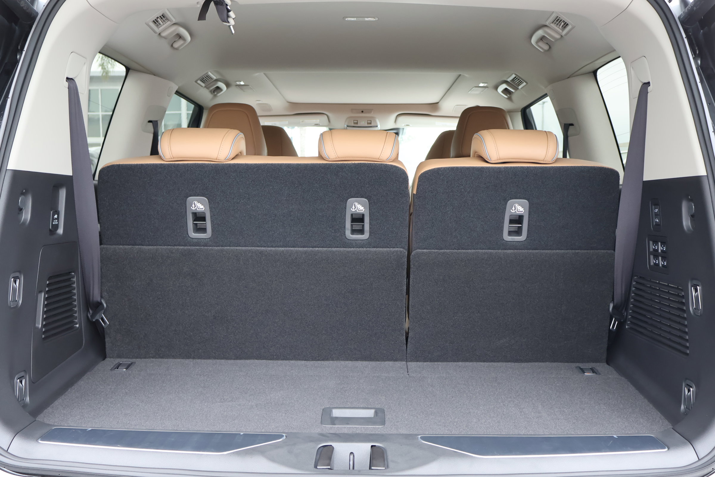 2025 Infiniti QX80 Sensory photo 19