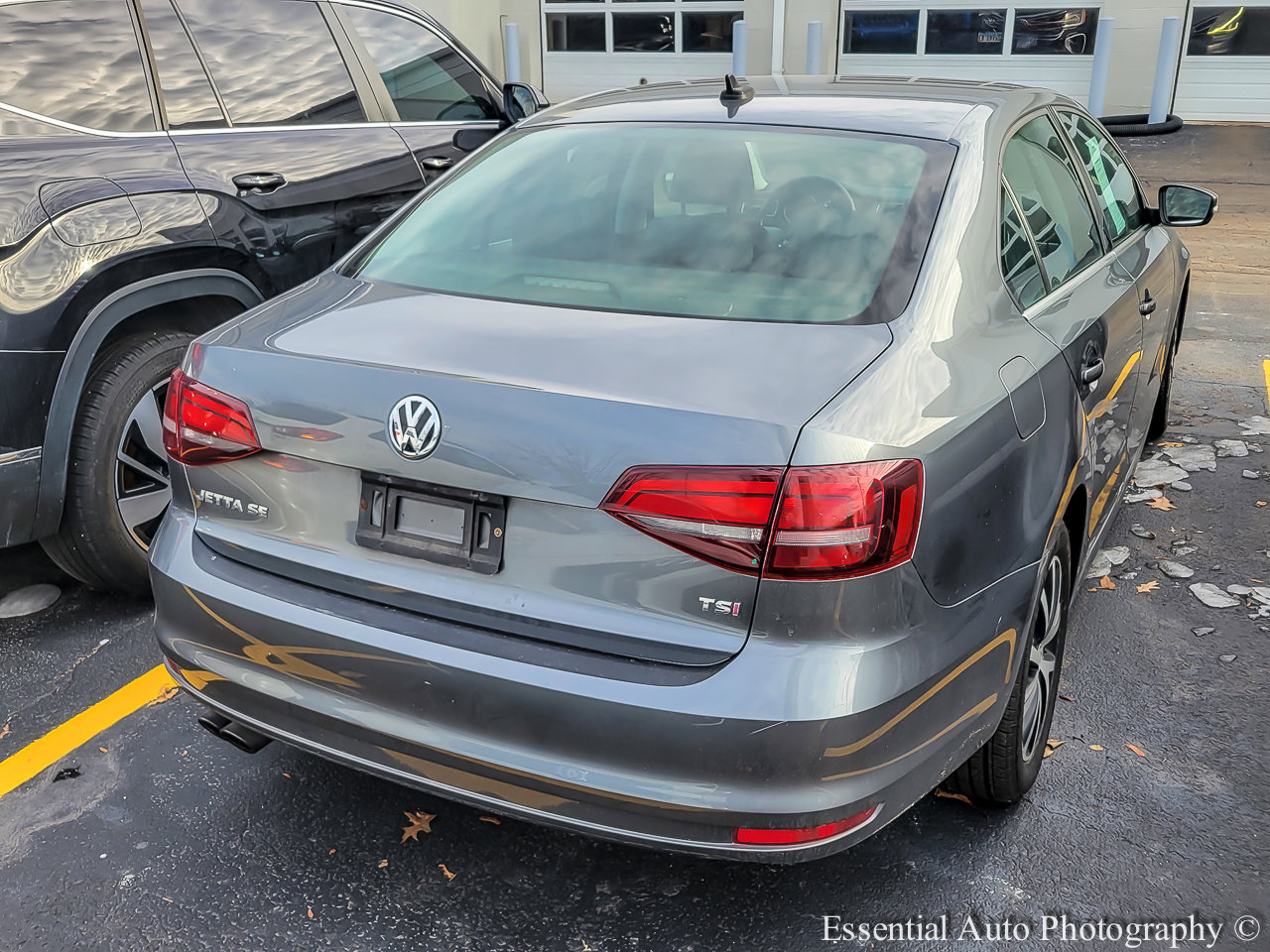 2017 VOLKSWAGEN JETTA - Image 2