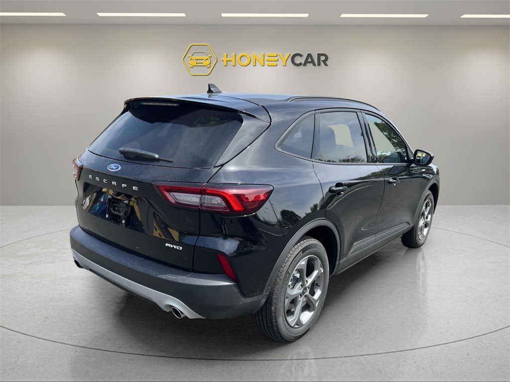 2025 Ford Escape ST-Line Select photo 4