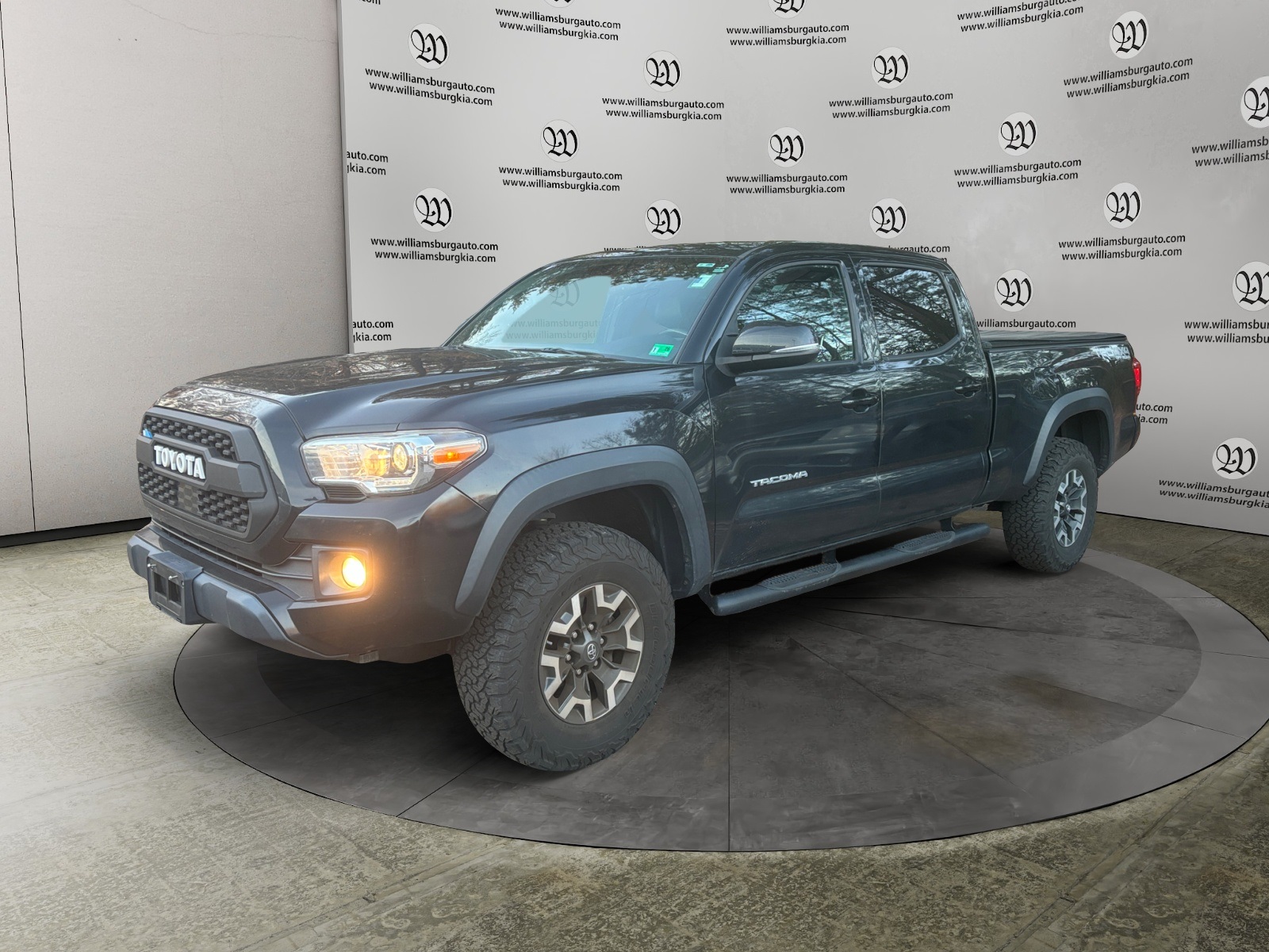 2019 Toyota Tacoma TRD Off Road's photo