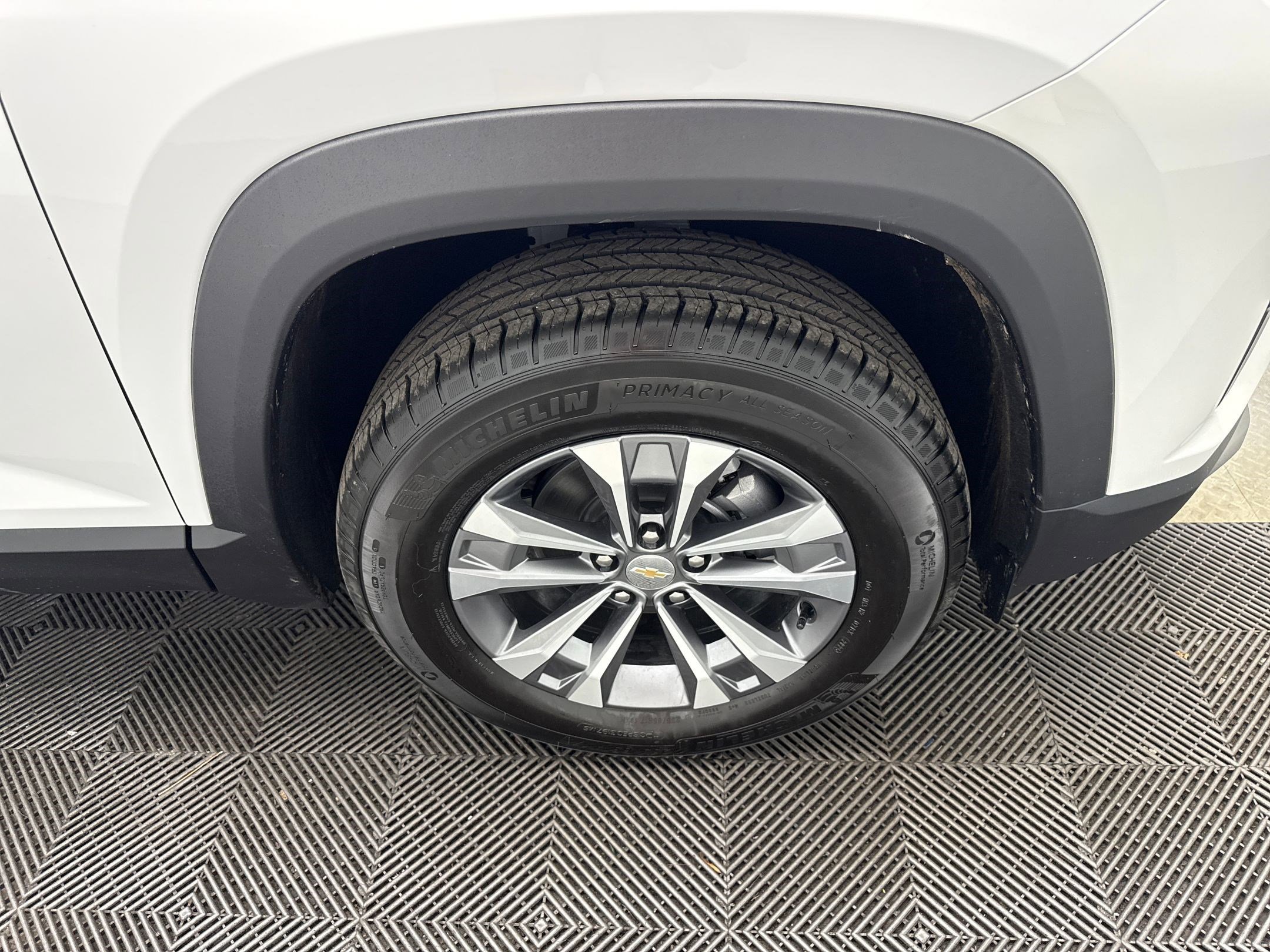 2026 Chevrolet Equinox LT photo 21