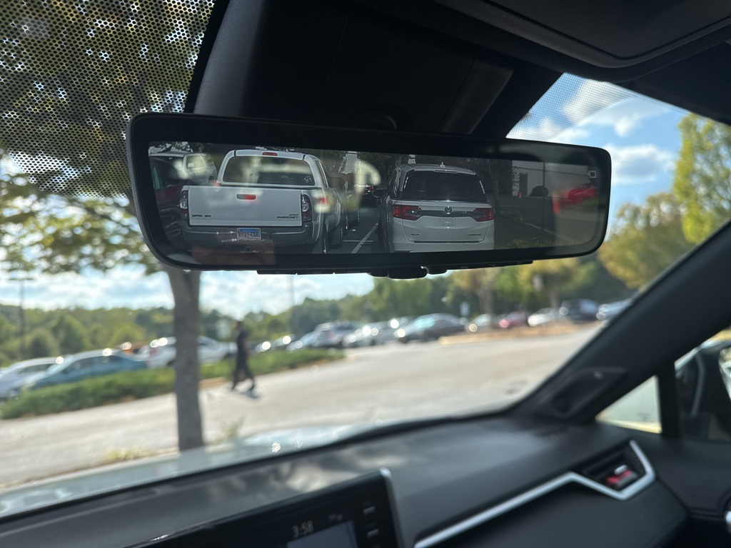 2021 Toyota RAV4 Hybrid XSE photo 8