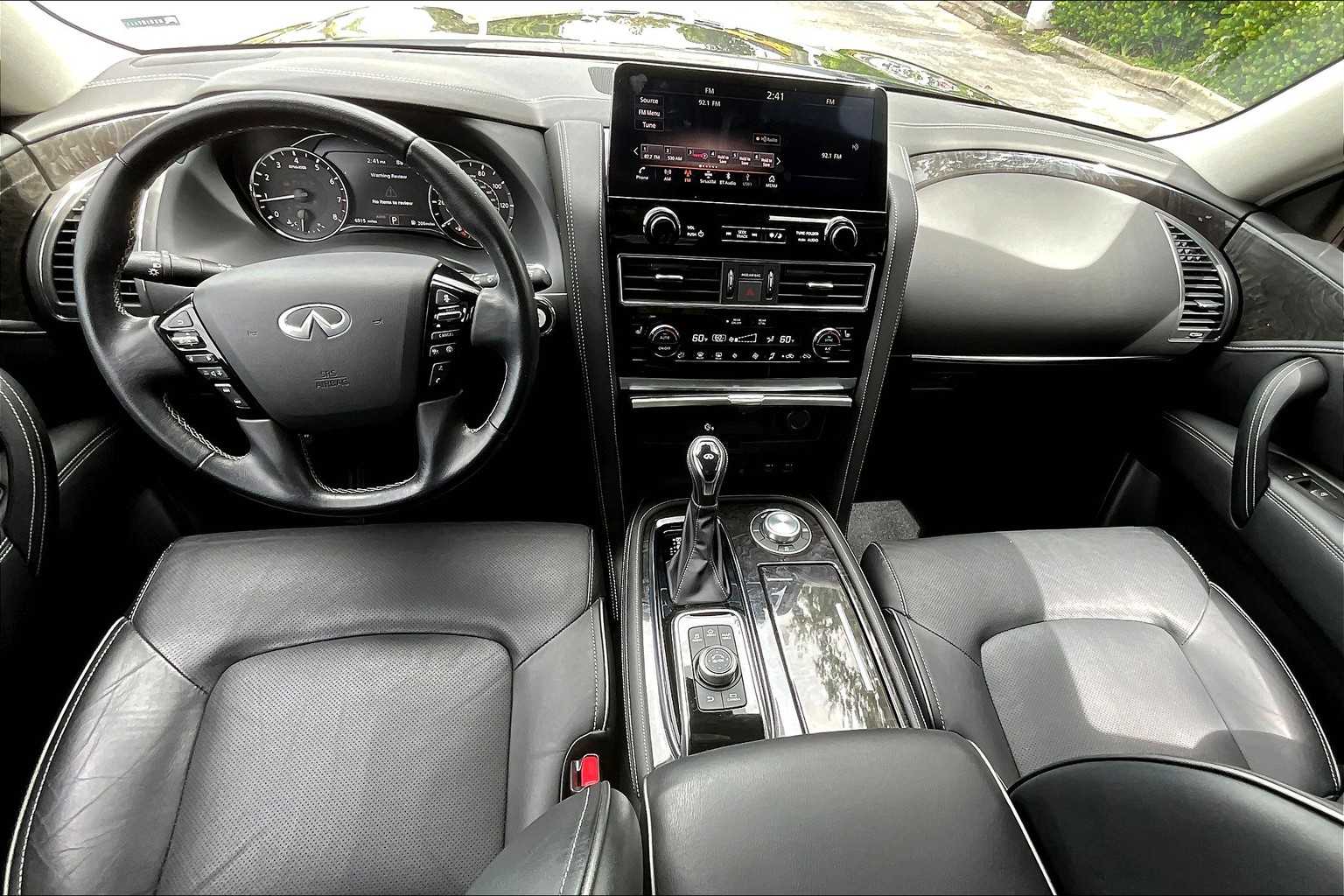 2024 Infiniti QX80 Luxe photo 12