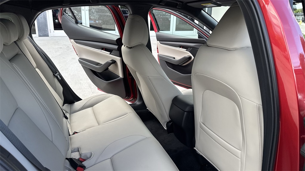 2024 Mazda Mazda3 2.5 s Preferred photo 31