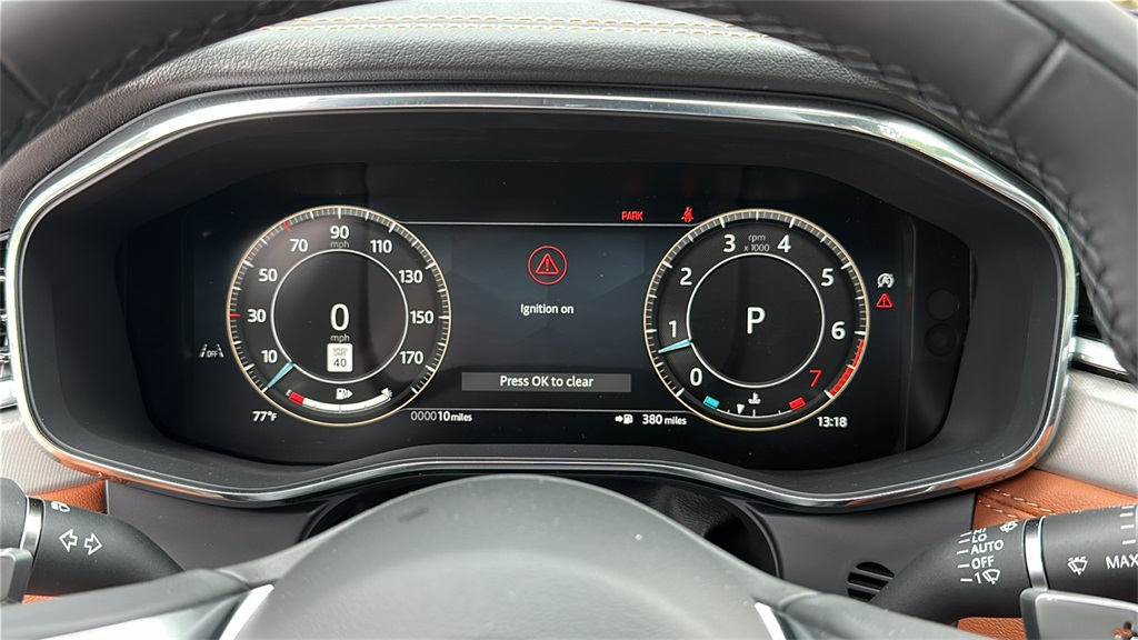 2026 Jaguar F-PACE P250 R-Dynamic S photo 16