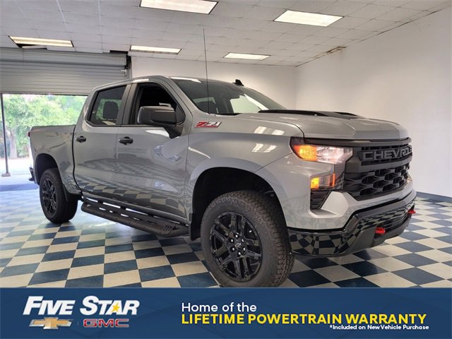 2026 Chevrolet Silverado Custom's photo