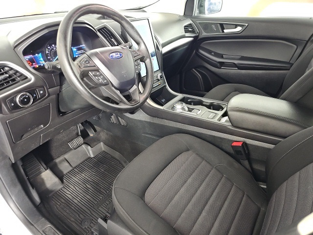 2024 Ford Edge SE photo 9