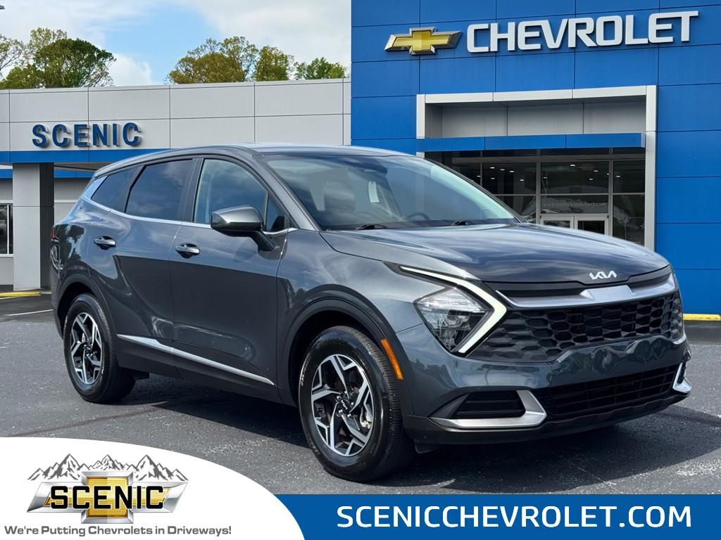 2023 Kia Sportage LX's photo