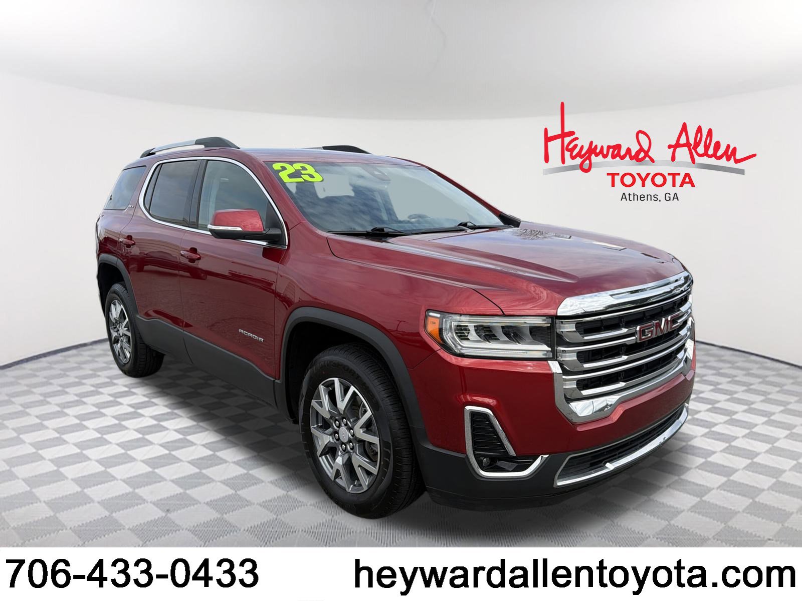 2023 GMC Acadia SLT's photo