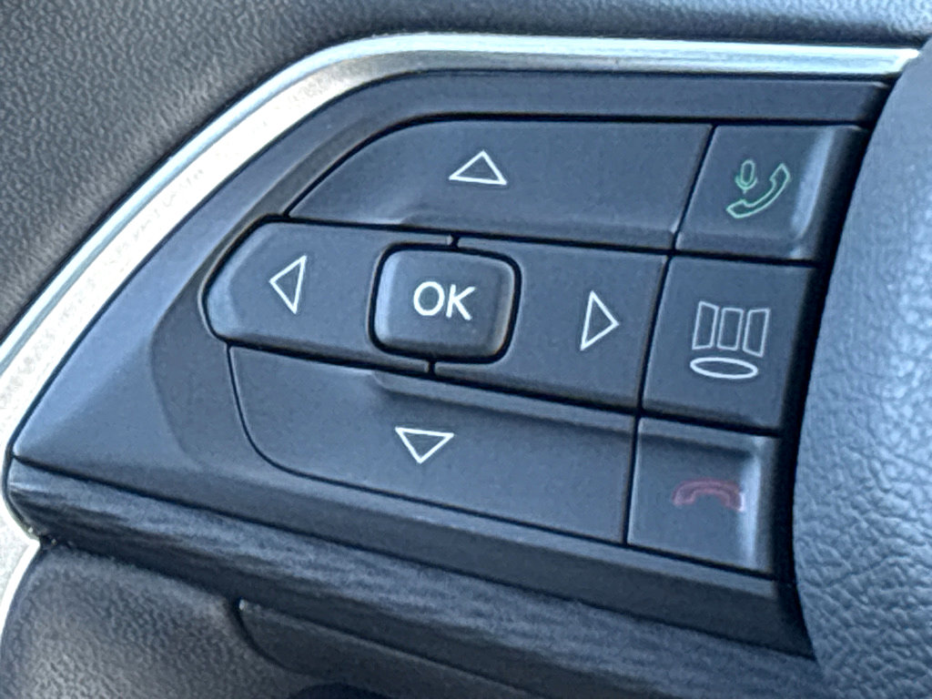 2023 Jeep Grand Cherokee Altitude photo 12