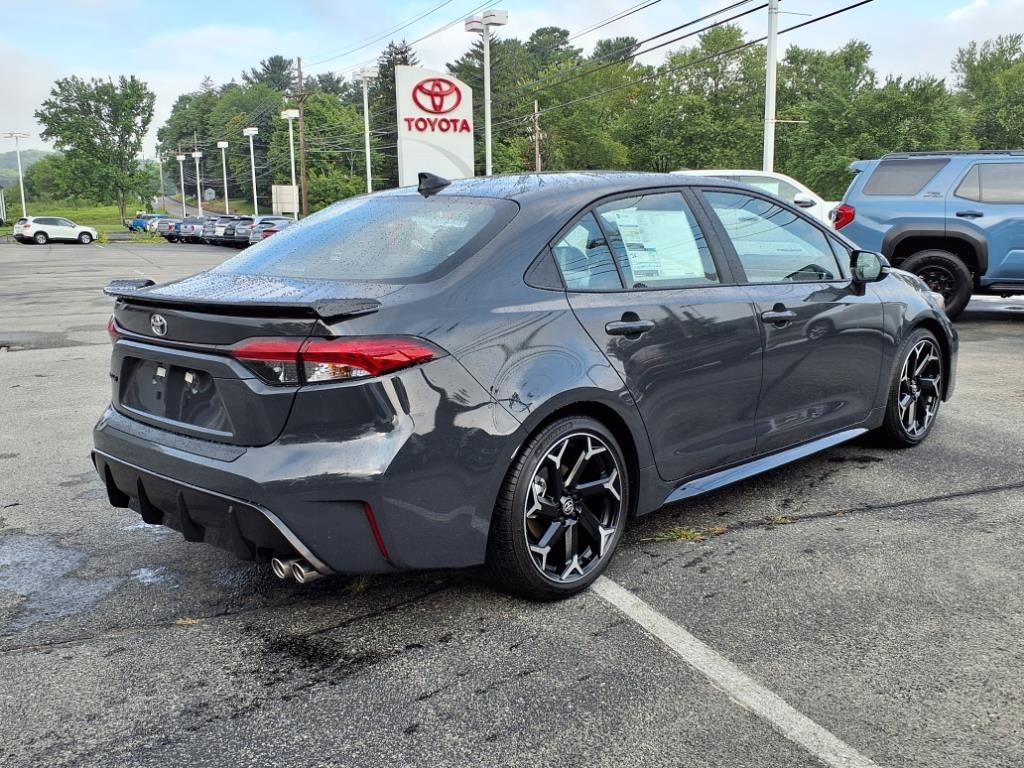 2025 Toyota Corolla SE photo 3