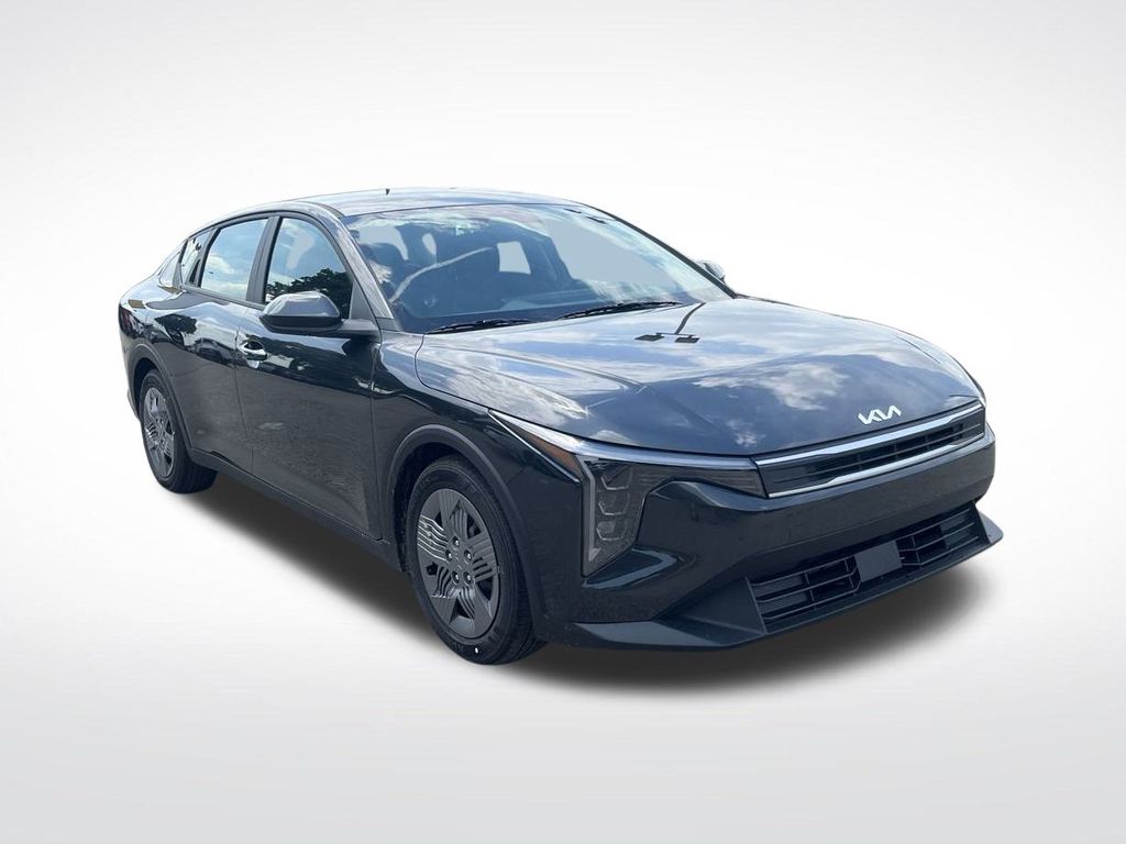2025 Kia K4 LX photo 7