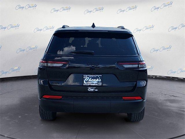 2024 Jeep Grand Cherokee Altitude photo 3