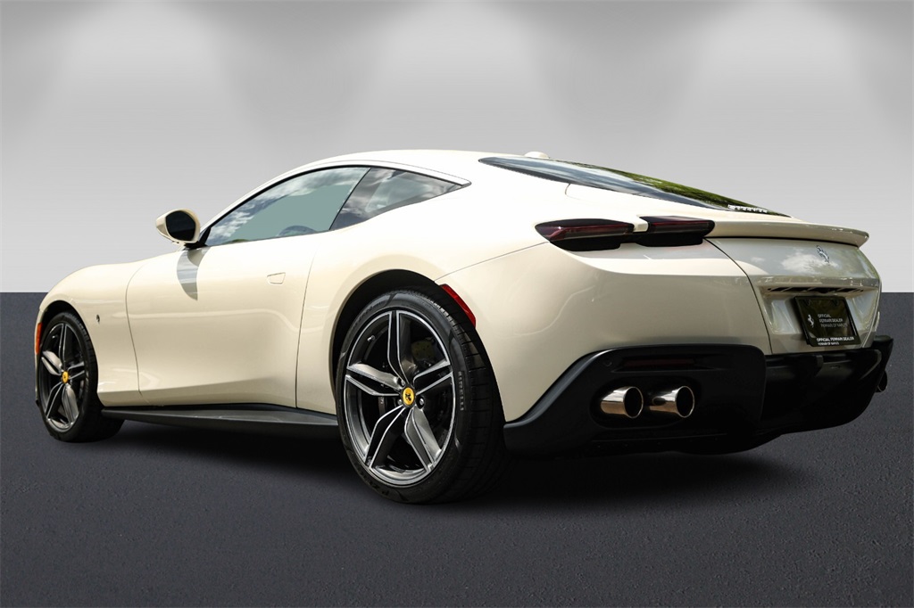 Certified Used 2022 Sabbia Del Deserto Ferrari Base image 5