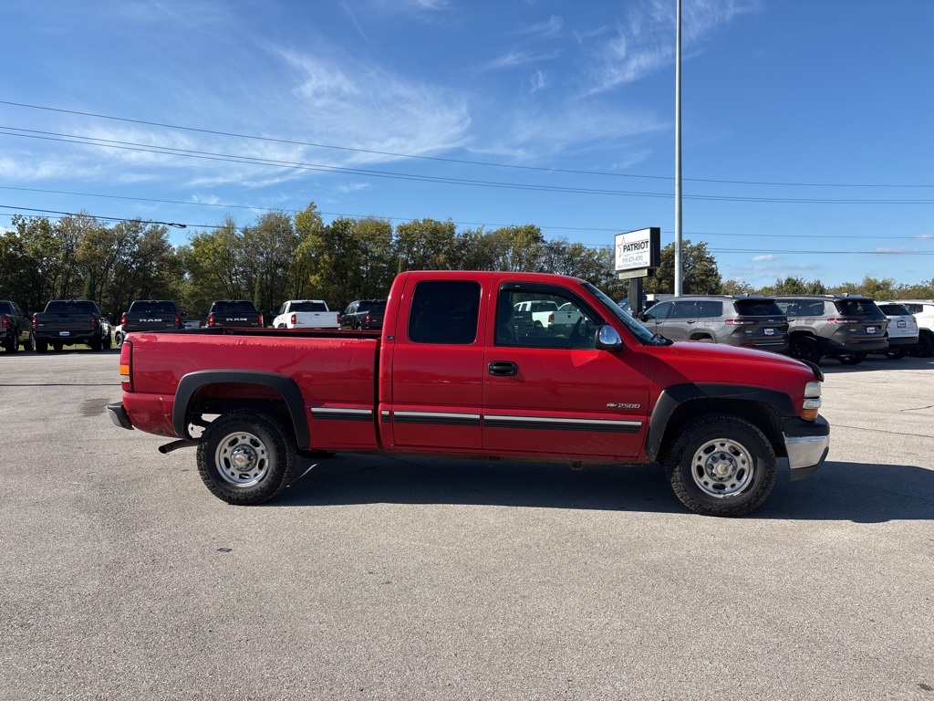 Used 2000 Chevrolet Silverado LS with VIN 1GCFC29U3YZ116433 for sale in Pryor, OK