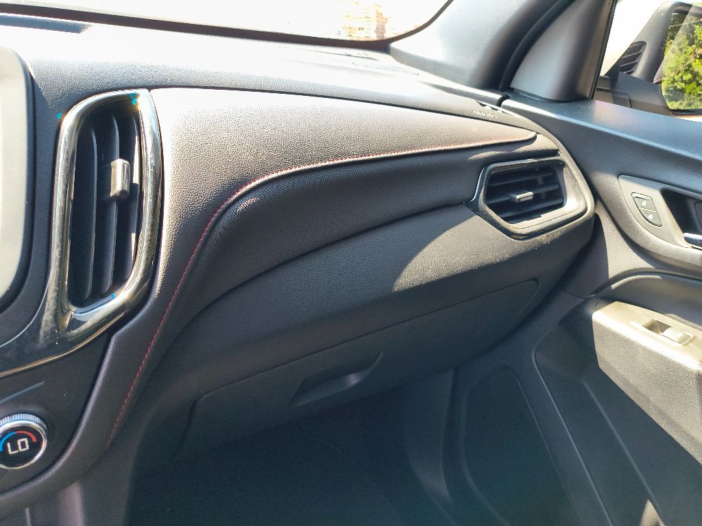 2023 Chevrolet Equinox RS photo 23