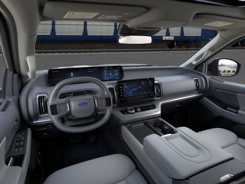 2025 Ford Expedition photo 9