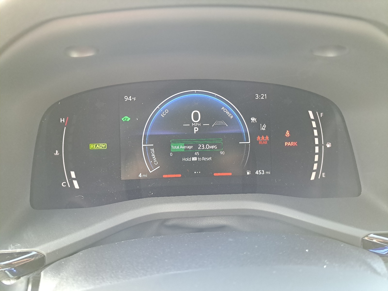 2025 Toyota Camry SE photo 27