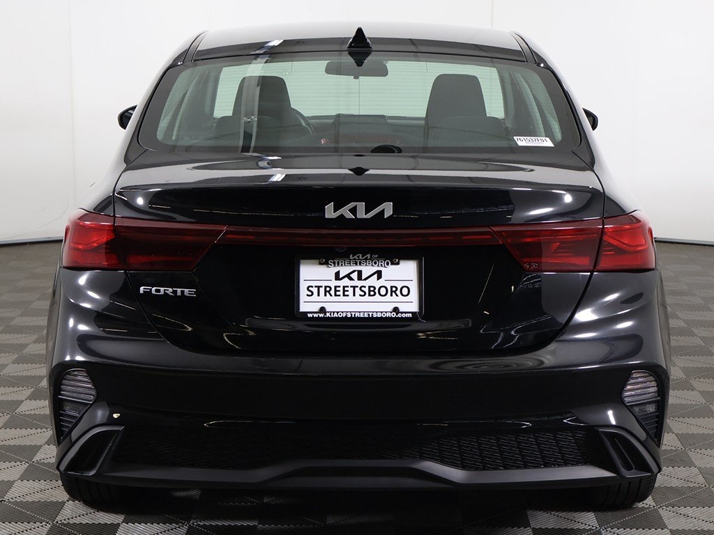 2024 Kia Forte LXS photo 10