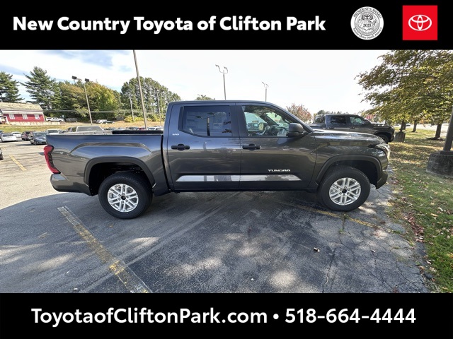 2026 Toyota Tundra SR5 CrewMax photo 2