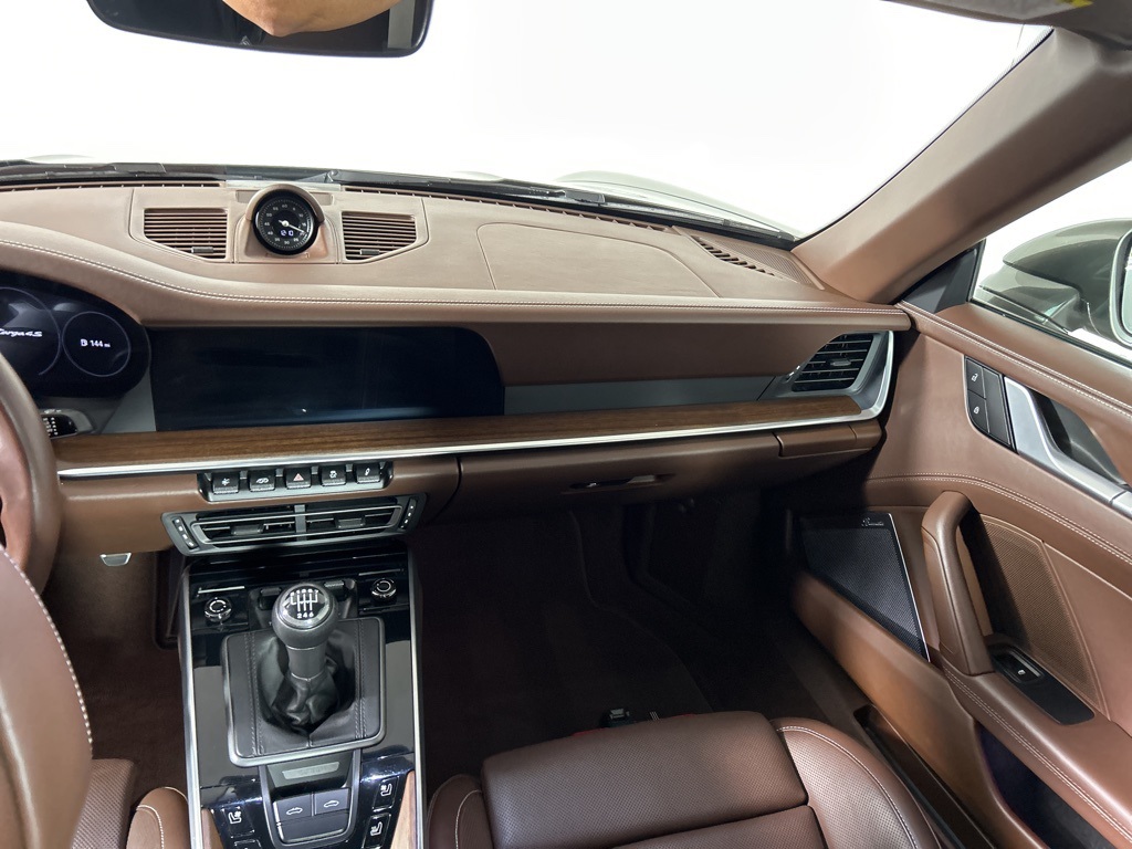 2022 Porsche 911 Targa 4S photo 18