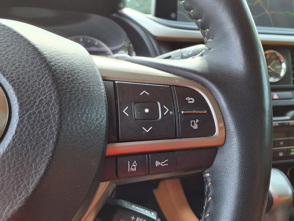 2022 Lexus RX 350 photo 17