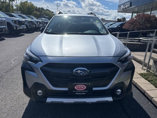 2023 Subaru Outback Limited photo 2