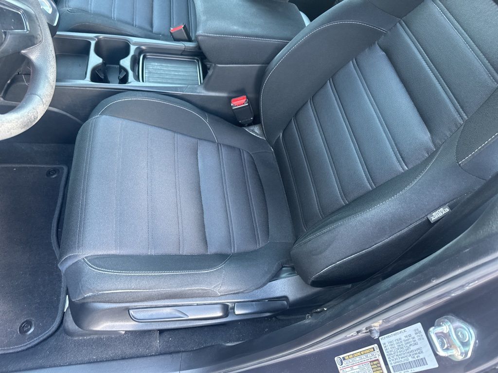 2020 Honda CR-V LX photo 9