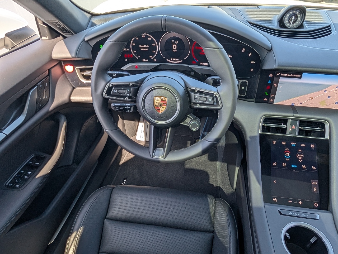 2026 Porsche Taycan 4 photo 17