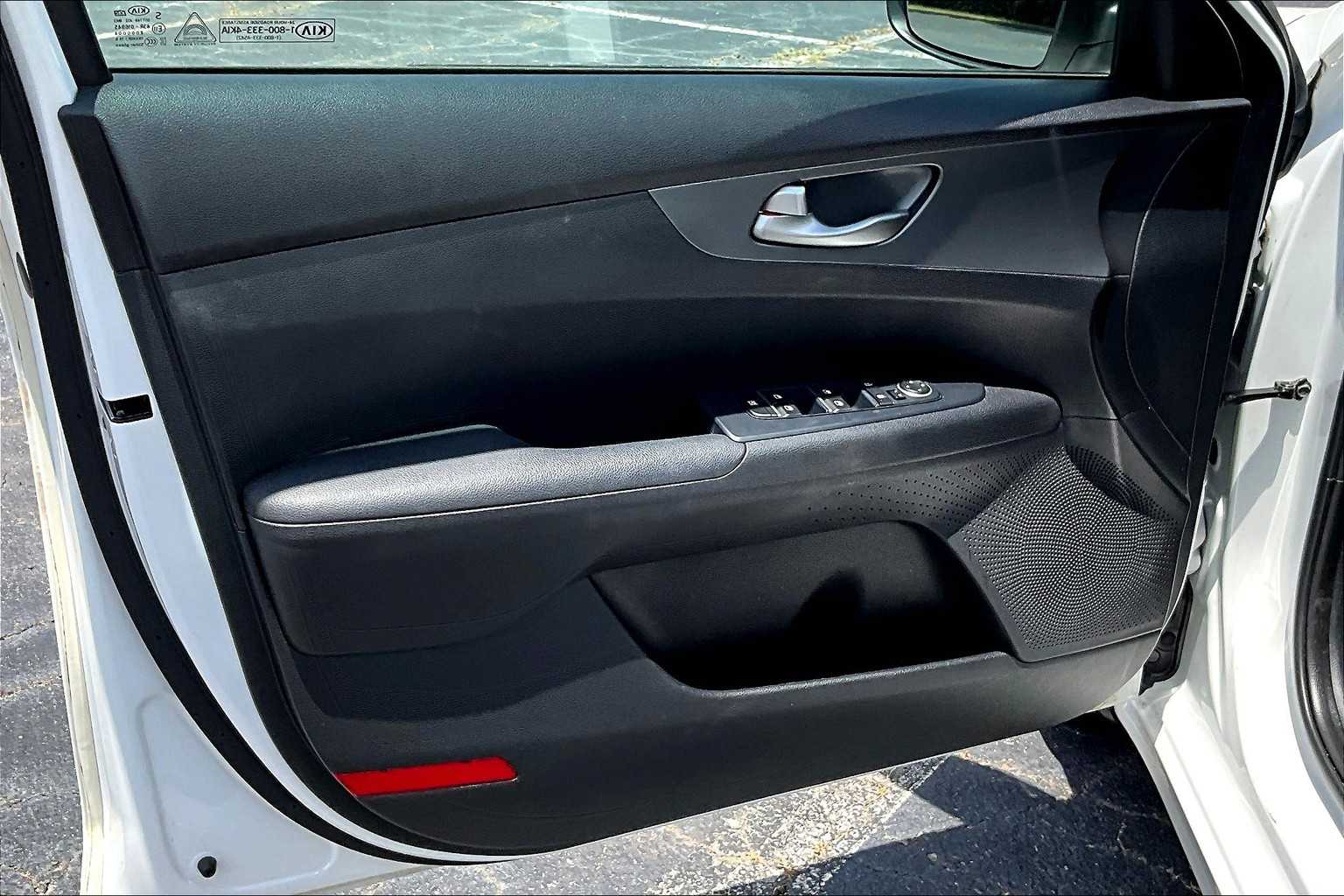 2021 Kia Forte LXS photo 20
